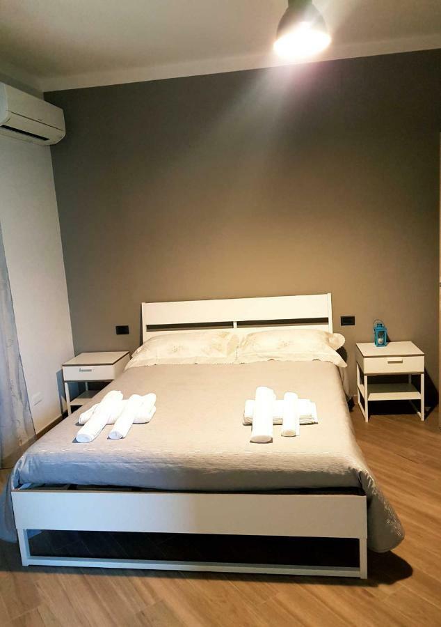 B&B Tre Passi Dalla Torre Montesarchio Екстериор снимка