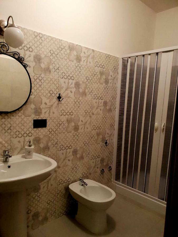 B&B Tre Passi Dalla Torre Montesarchio Екстериор снимка