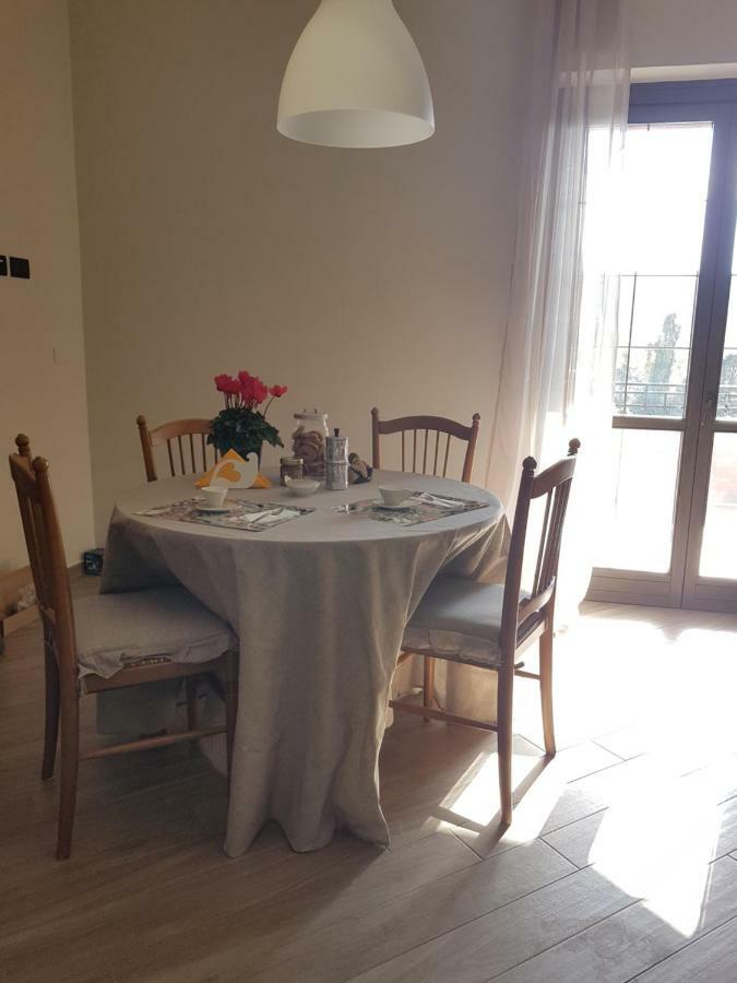 B&B Tre Passi Dalla Torre Montesarchio Екстериор снимка