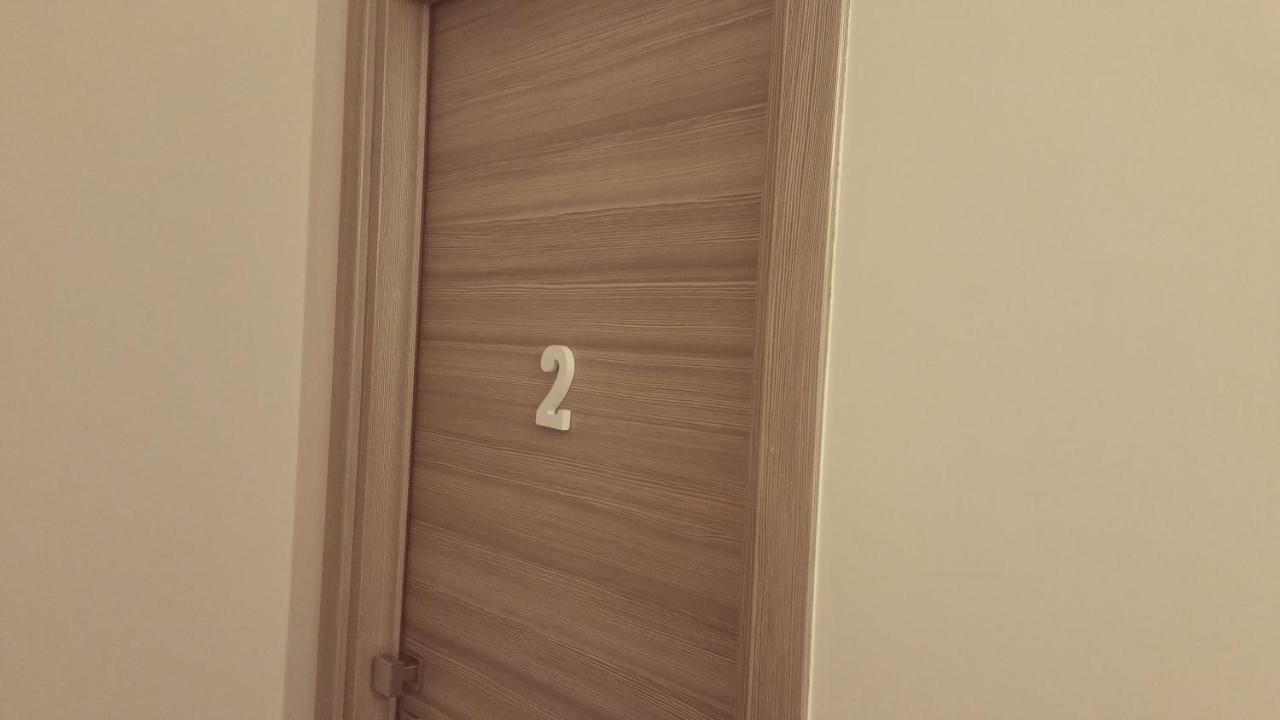 B&B Tre Passi Dalla Torre Montesarchio Екстериор снимка